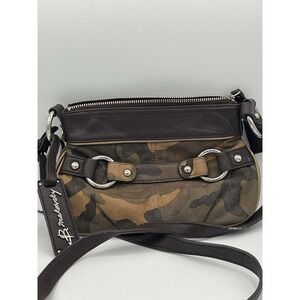 B Makowsky Camouflage Leather Crossbody Small Shoulder /Crossbody Purse